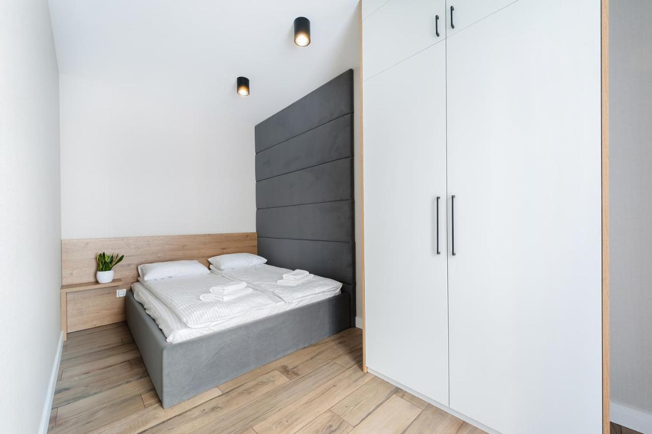 Krakowiak Apartment ภายนอก รูปภาพ
